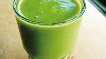 Zelené smoothie s jablkem