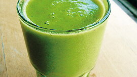 Zelené smoothie s jablkem