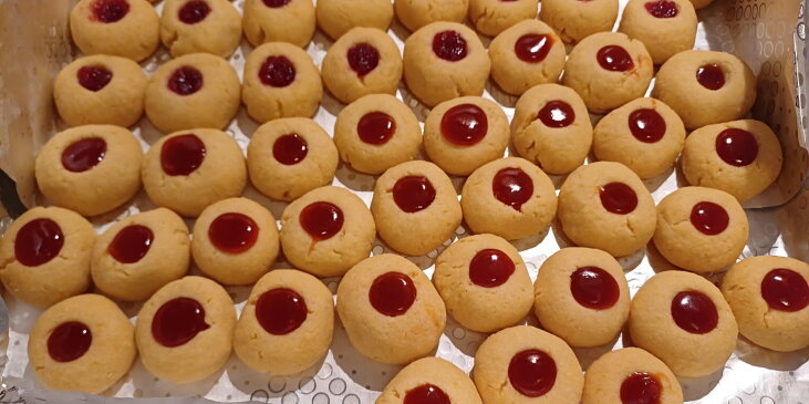 Husarské mandlové knoflíky