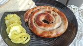 Vinná klobása z horkovzdušné fritézy