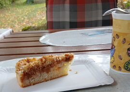 Jogurtový ovocný koláč (Jogurtový koláč s jablky)