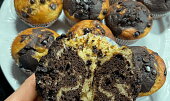 Snídaňové muffiny z cukety a banánu