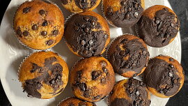 Snídaňové muffiny z cukety a banánu