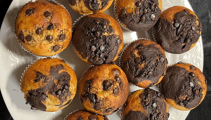 Snídaňové muffiny z cukety a banánu