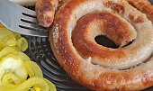 Vinná klobása z horkovzdušné fritézy