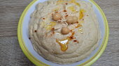 Základní hummus