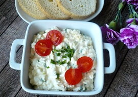 Vajíčková cottage pomazánka (Mimo sezonu bez medvědího česneku)
