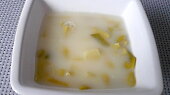 Fazolková polévka na kyselo