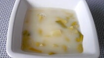 Fazolková polévka na kyselo