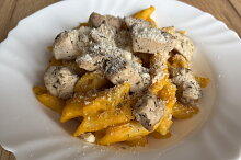 Dýňový "mac and cheese" s kuřecím masem