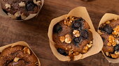 Muffiny z jablečného těsta