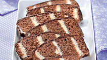 Pruhovaný moučník