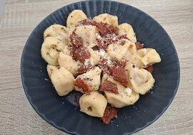 Domácí masové tortellini